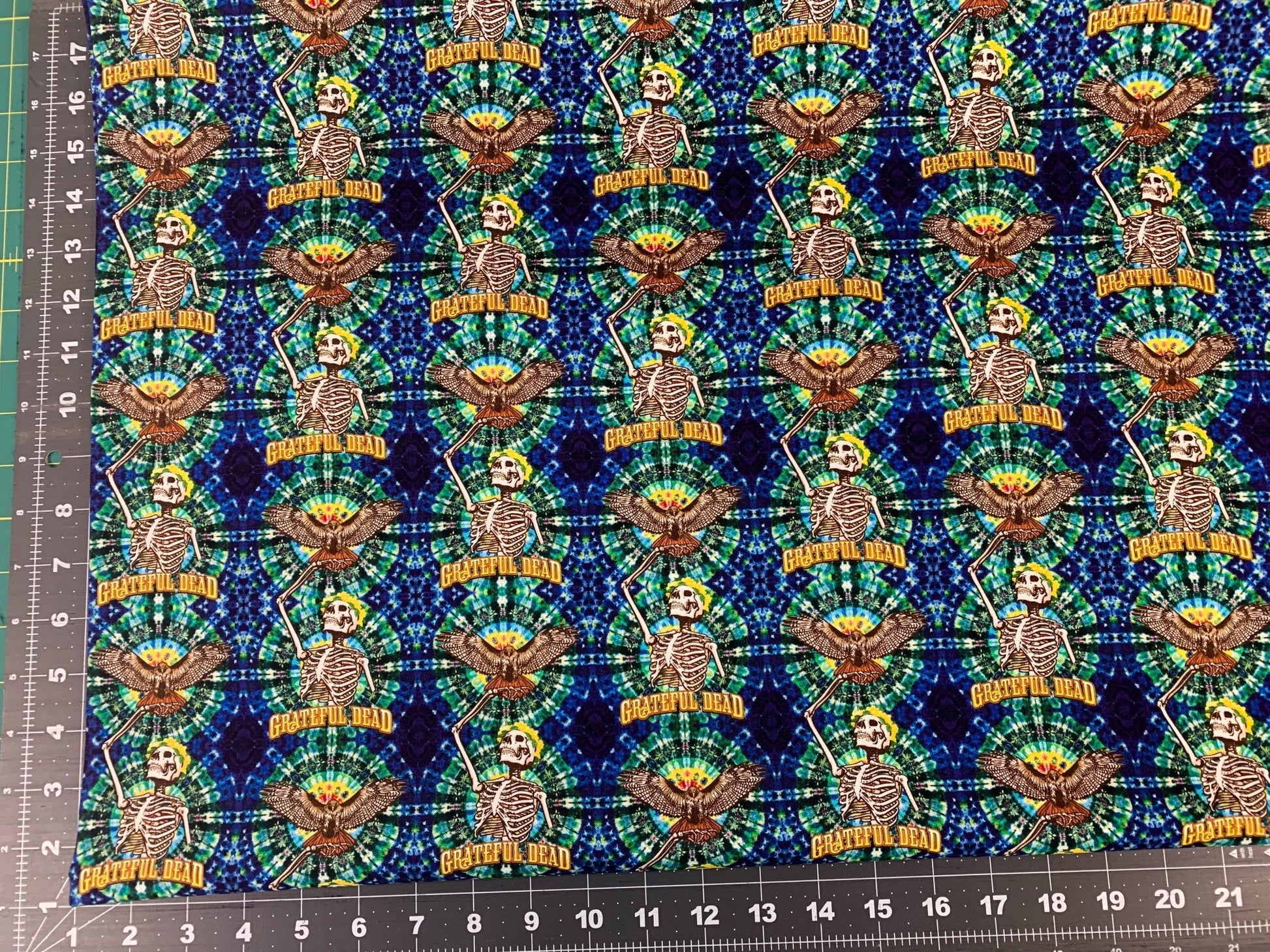 Grateful Dead fabric 71268 Rock band fabric Music fabric - Mary Jo Fabrics