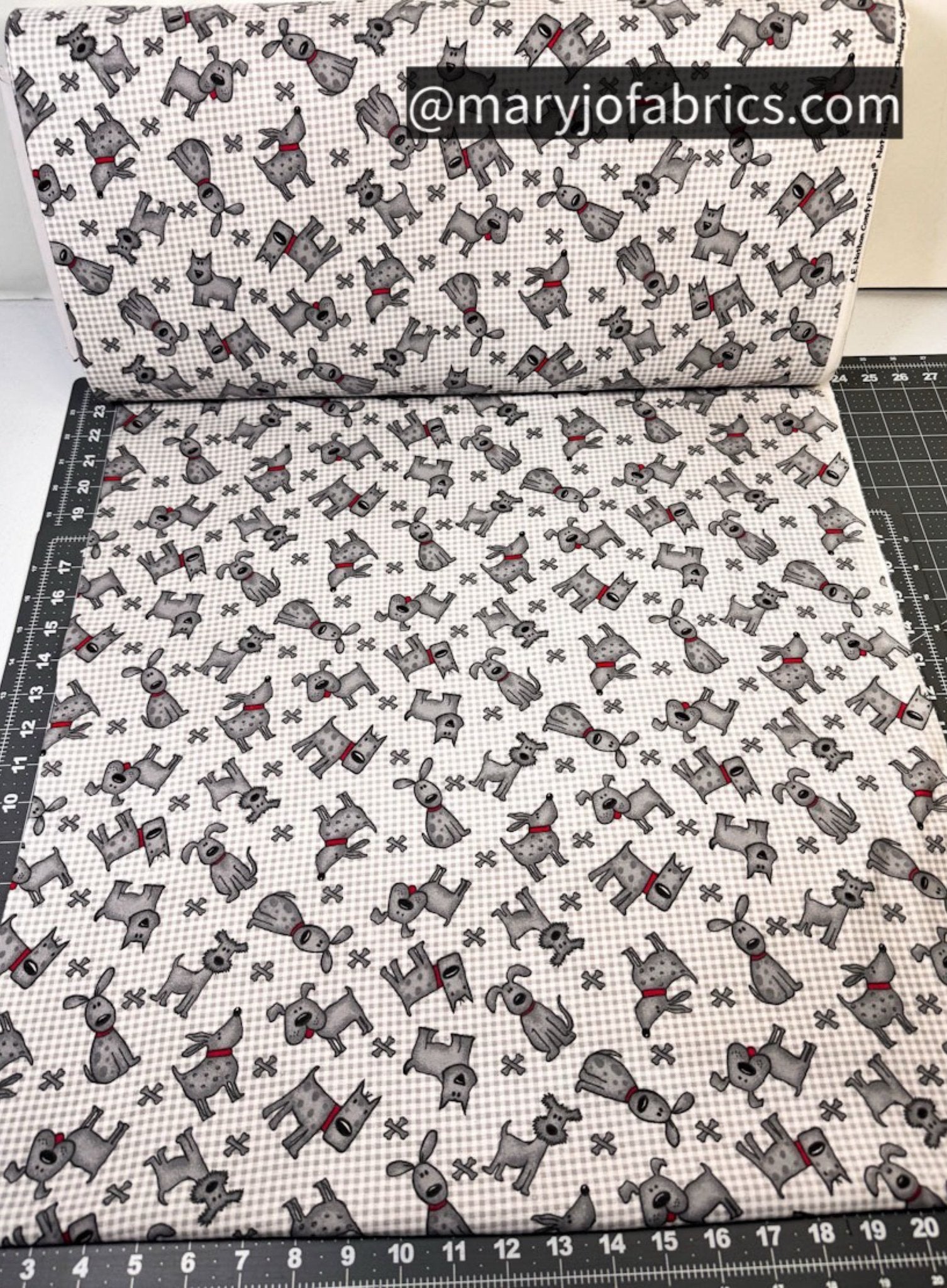 Gray Plaid Dog Flannel 1052 - 90 Dogs & Dog Bones - Mary Jo Fabrics