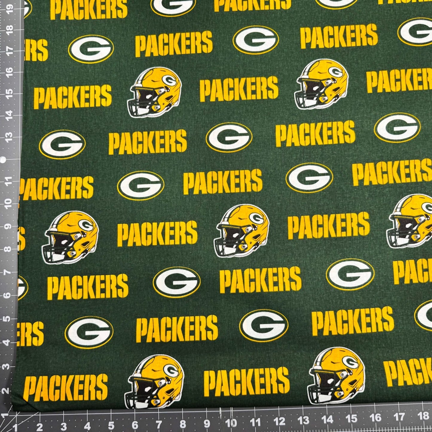 Green Bay Packer Fabric 6317D Classic NFL Fabric - Mary Jo Fabrics