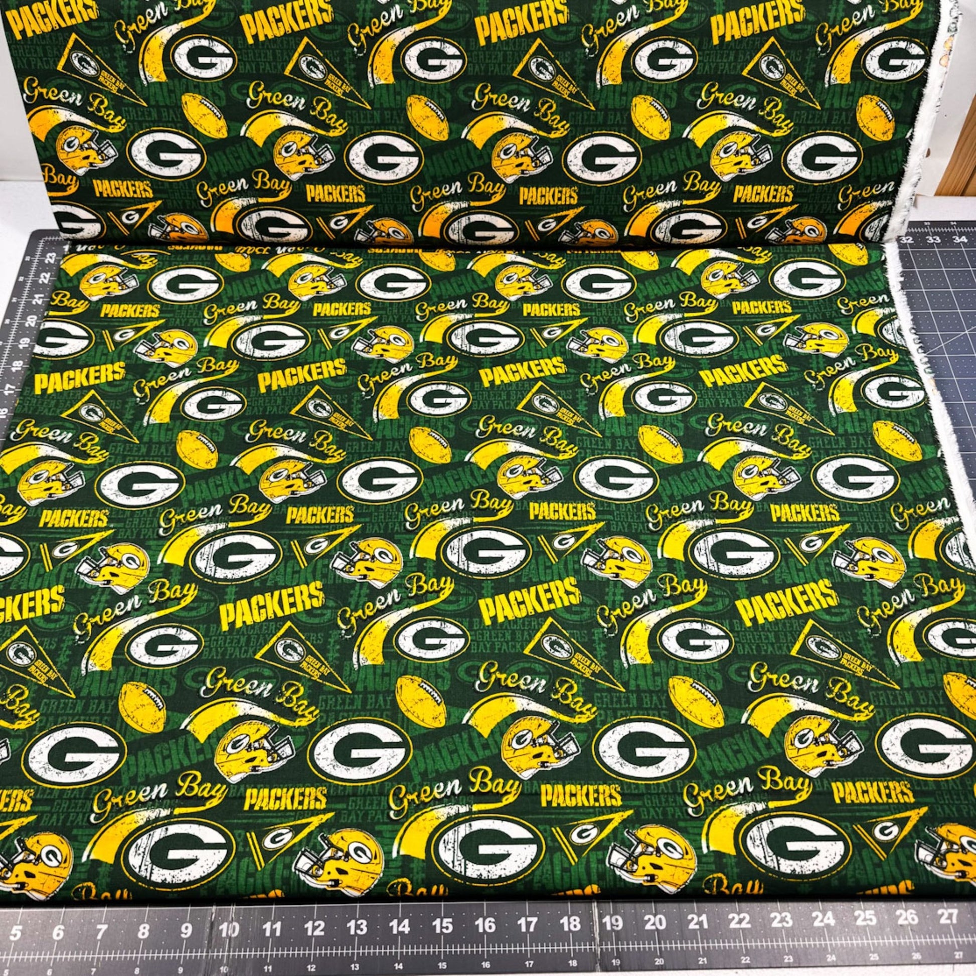 Green Bay Packers Fabric 14837D Pennant NFL Fabric - Mary Jo Fabrics