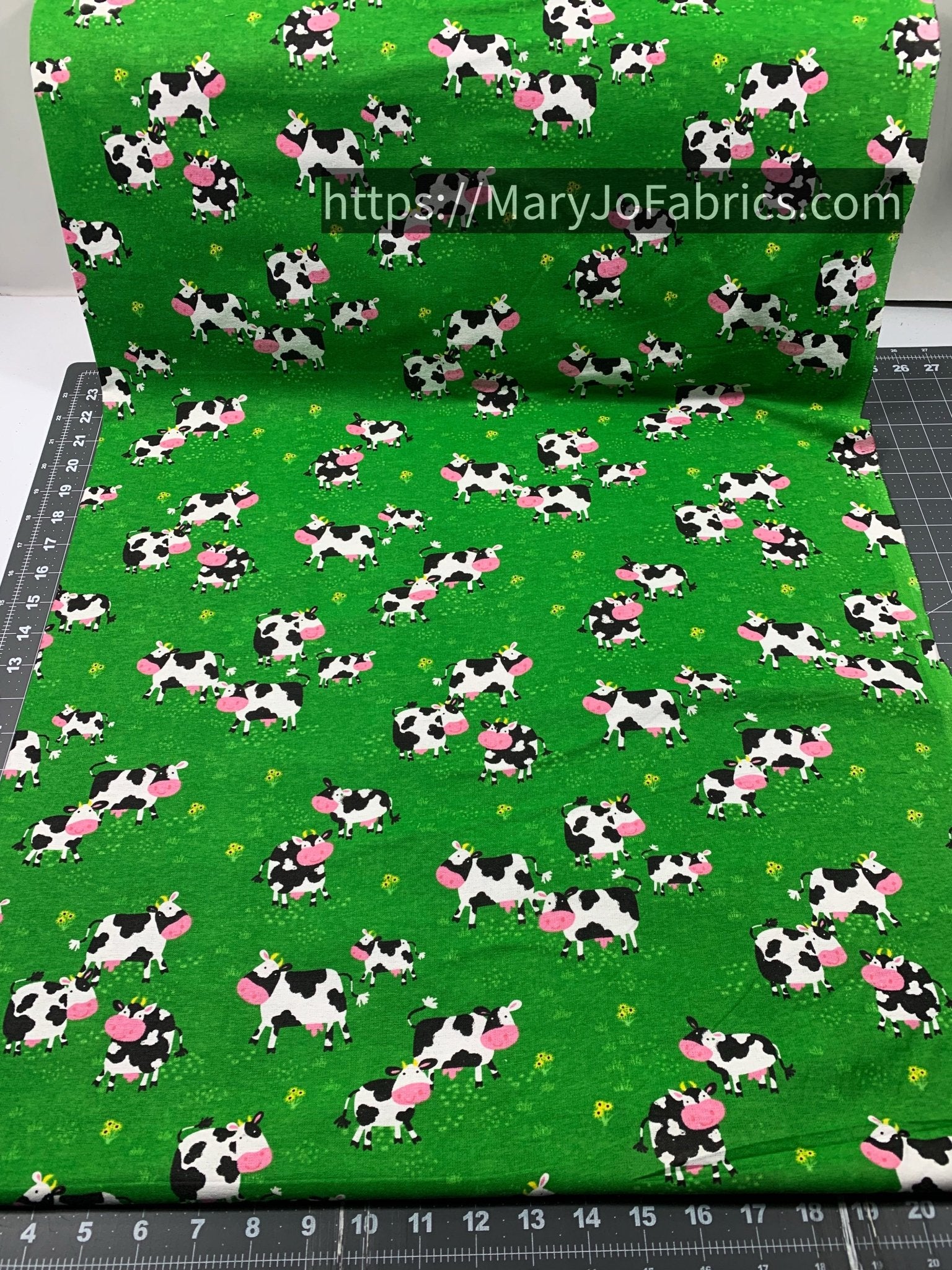 Green Cows FLANNEL 44 - 6371 Cute Cow Flannel - Mary Jo Fabrics
