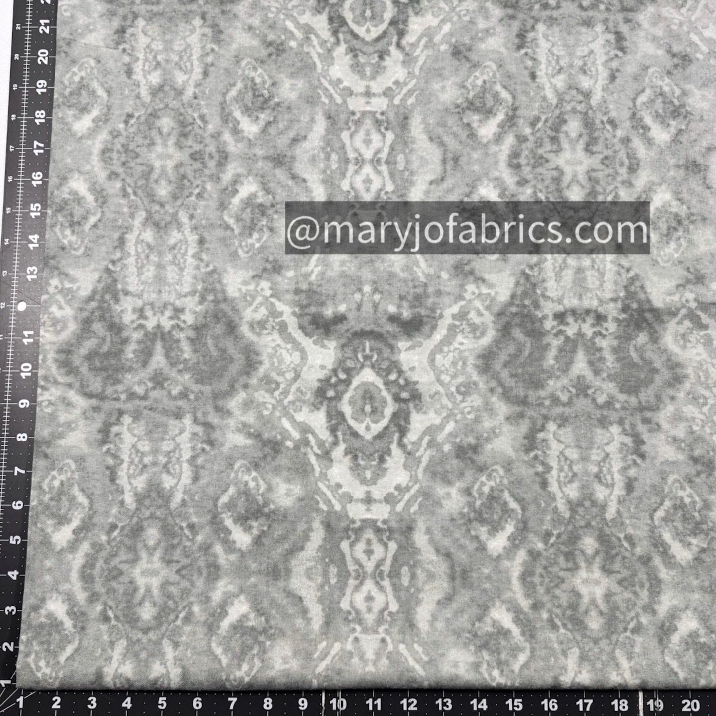 Grey Blender FLANNEL fabric 9419 - 999 Gray FLANNEL - Mary Jo Fabrics