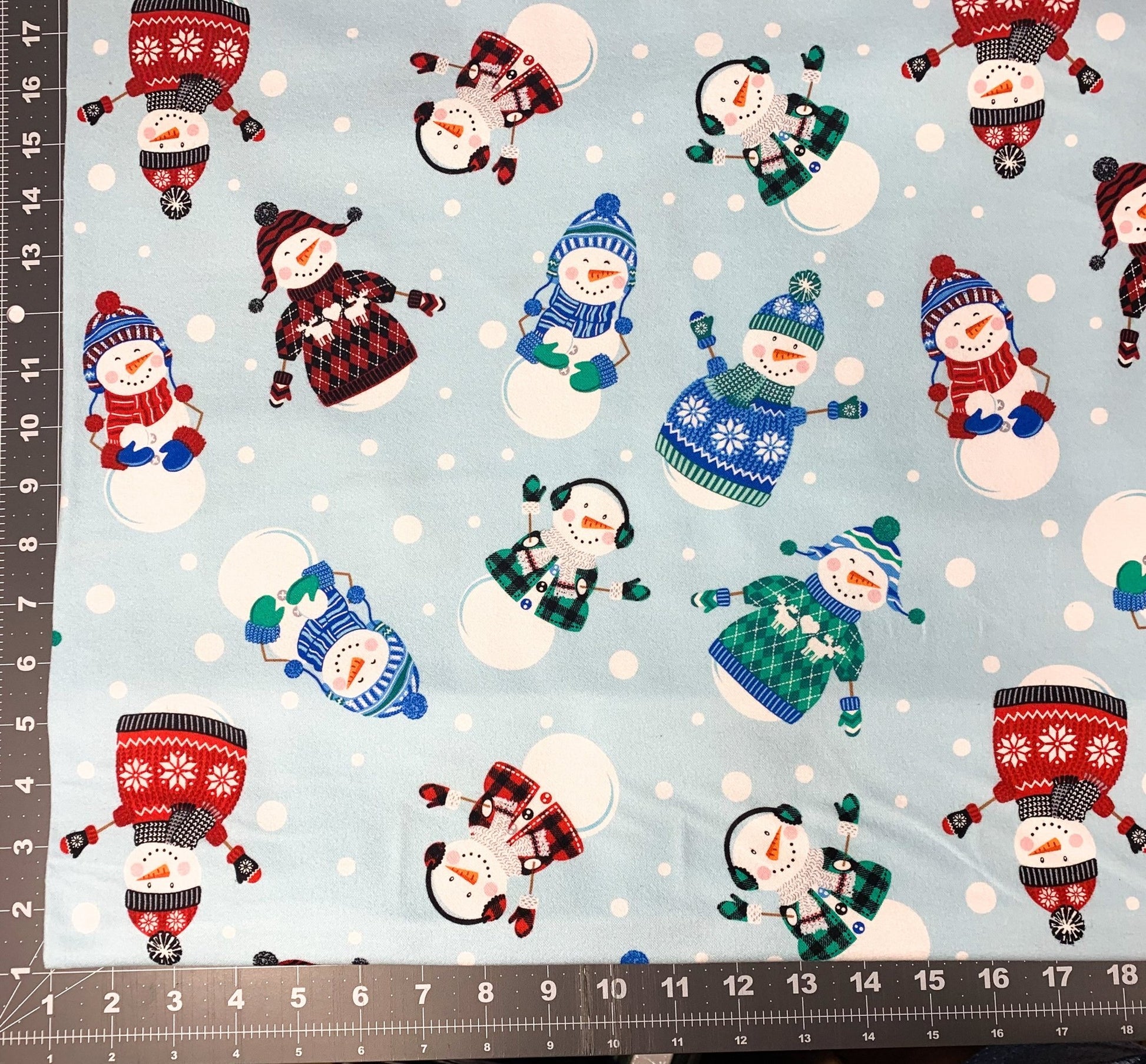 Happy Snowmen FLANNEL 14822F Winter Wonders - Mary Jo Fabrics