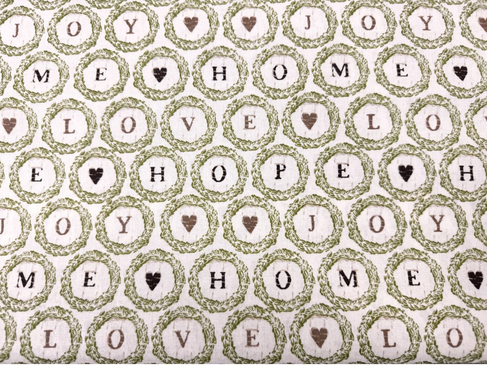 Home Hope Love Fabric Wreath - Mary Jo Fabrics