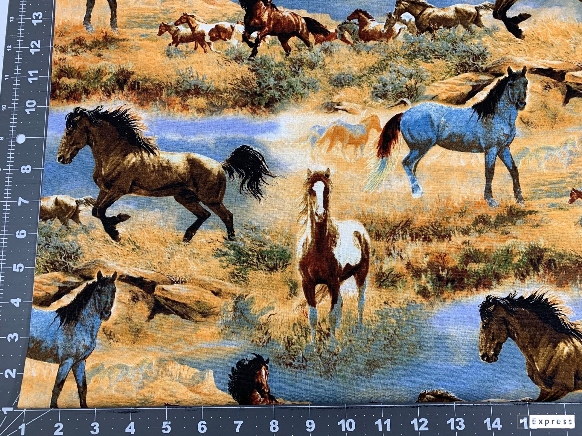 Horse fabric WW - 3060 - 6C Horses in the Prairies - Mary Jo Fabrics