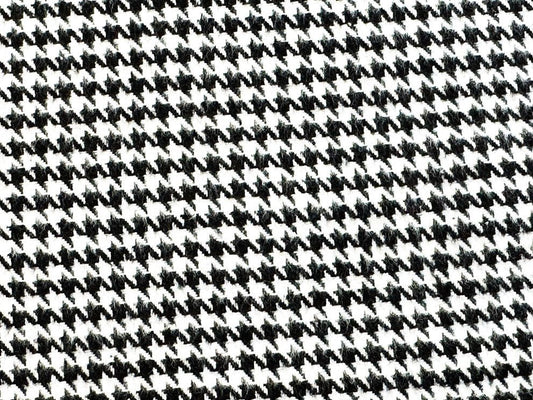 Houndstooth Flannel R090960 Black and white fabric - Mary Jo Fabrics