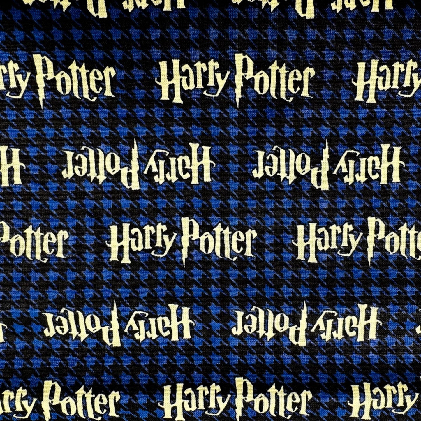 Houndstooth Harry Potter Fabric 23800214 Camelot - Mary Jo Fabrics