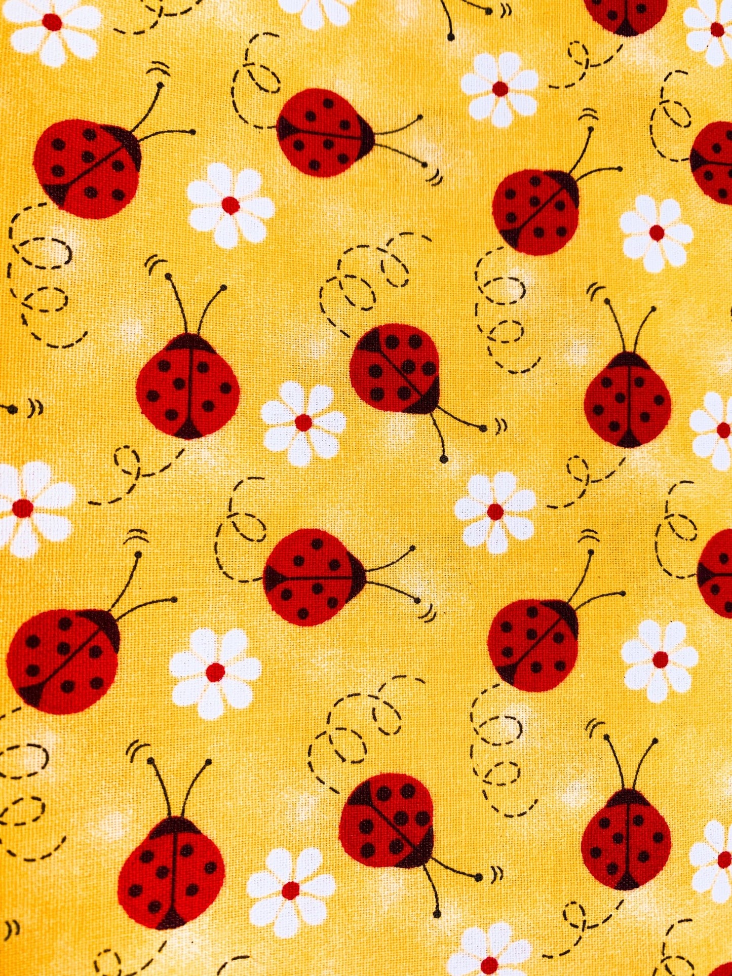 Ladybug fabric Red Ladybug with a daisy cotton fabric - Mary Jo Fabrics