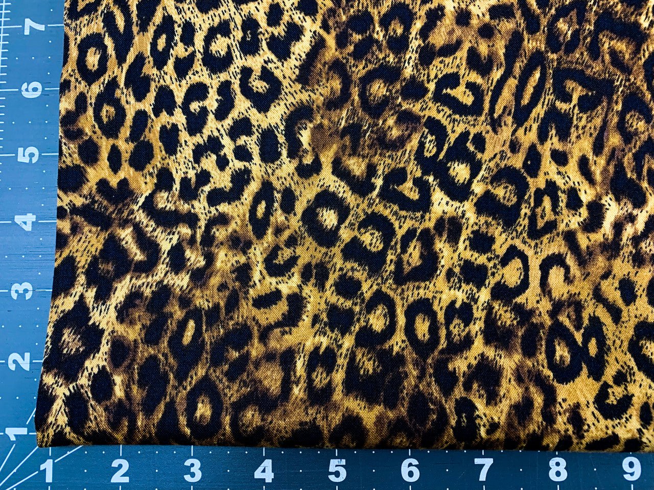 Leopard fabric C2717 Animal cotton fabric - Mary Jo Fabrics