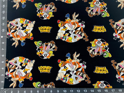Looney Tunes cartoon fabric Bugs Bunny Tweety - Mary Jo Fabrics