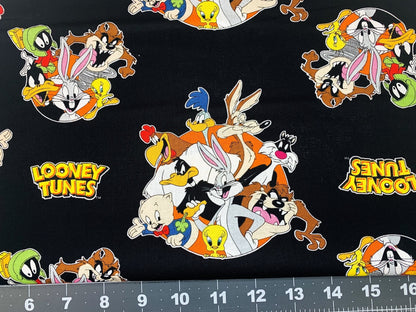 Looney Tunes cartoon fabric Bugs Bunny Tweety - Mary Jo Fabrics