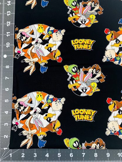 Looney Tunes cartoon fabric Bugs Bunny Tweety - Mary Jo Fabrics