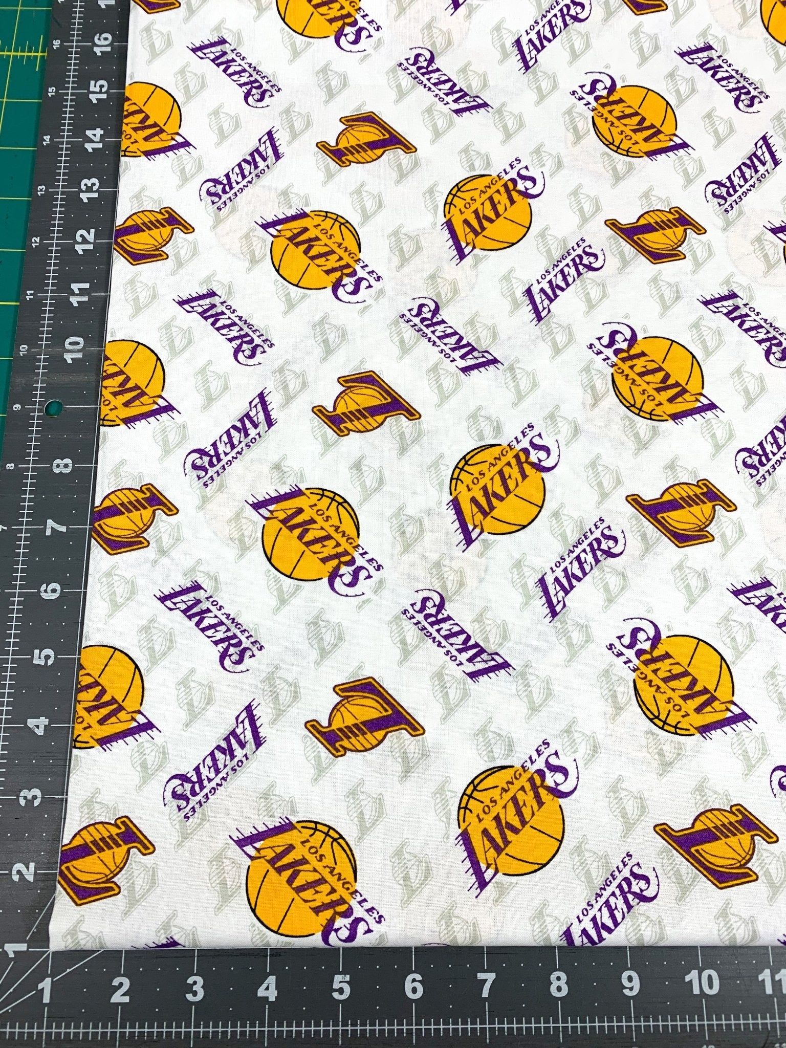 Los Angeles Lakers fabric 83LAL0 LA Lakers cotton fabric - Mary Jo Fabrics