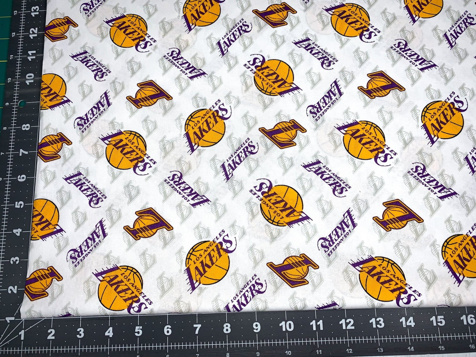 Los Angeles Lakers fabric 83LAL0 LA Lakers cotton fabric - Mary Jo Fabrics