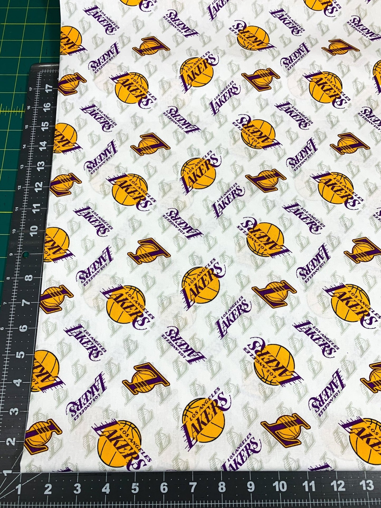 Los Angeles Lakers fabric 83LAL0 LA Lakers cotton fabric - Mary Jo Fabrics