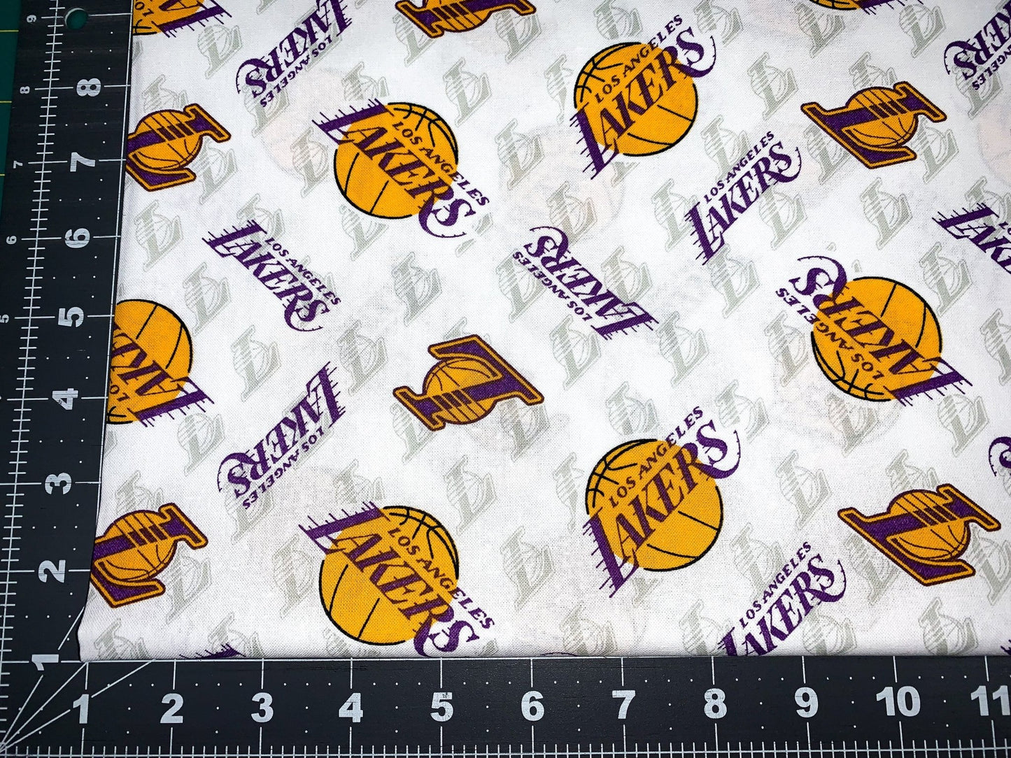 Los Angeles Lakers fabric 83LAL0 LA Lakers cotton fabric - Mary Jo Fabrics