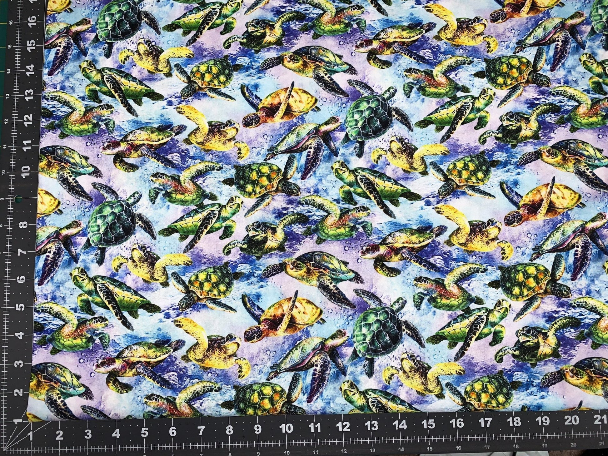 Lt Blue Sea Turtle fabric 59 - 3852 Sea cotton fabric - Mary Jo Fabrics