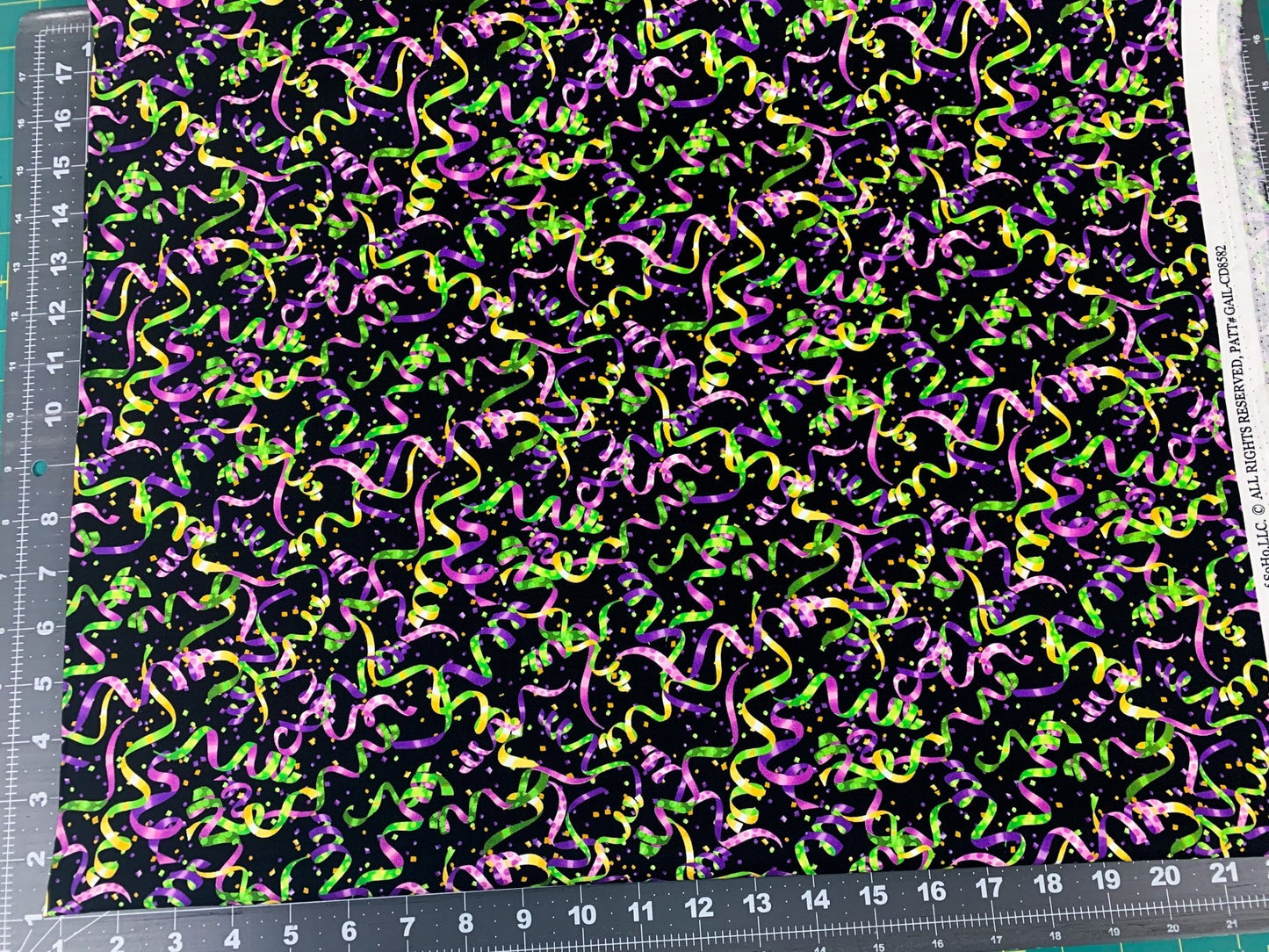 Mardi Gras fabric CD8582 New Orleans Party fabric - Mary Jo Fabrics