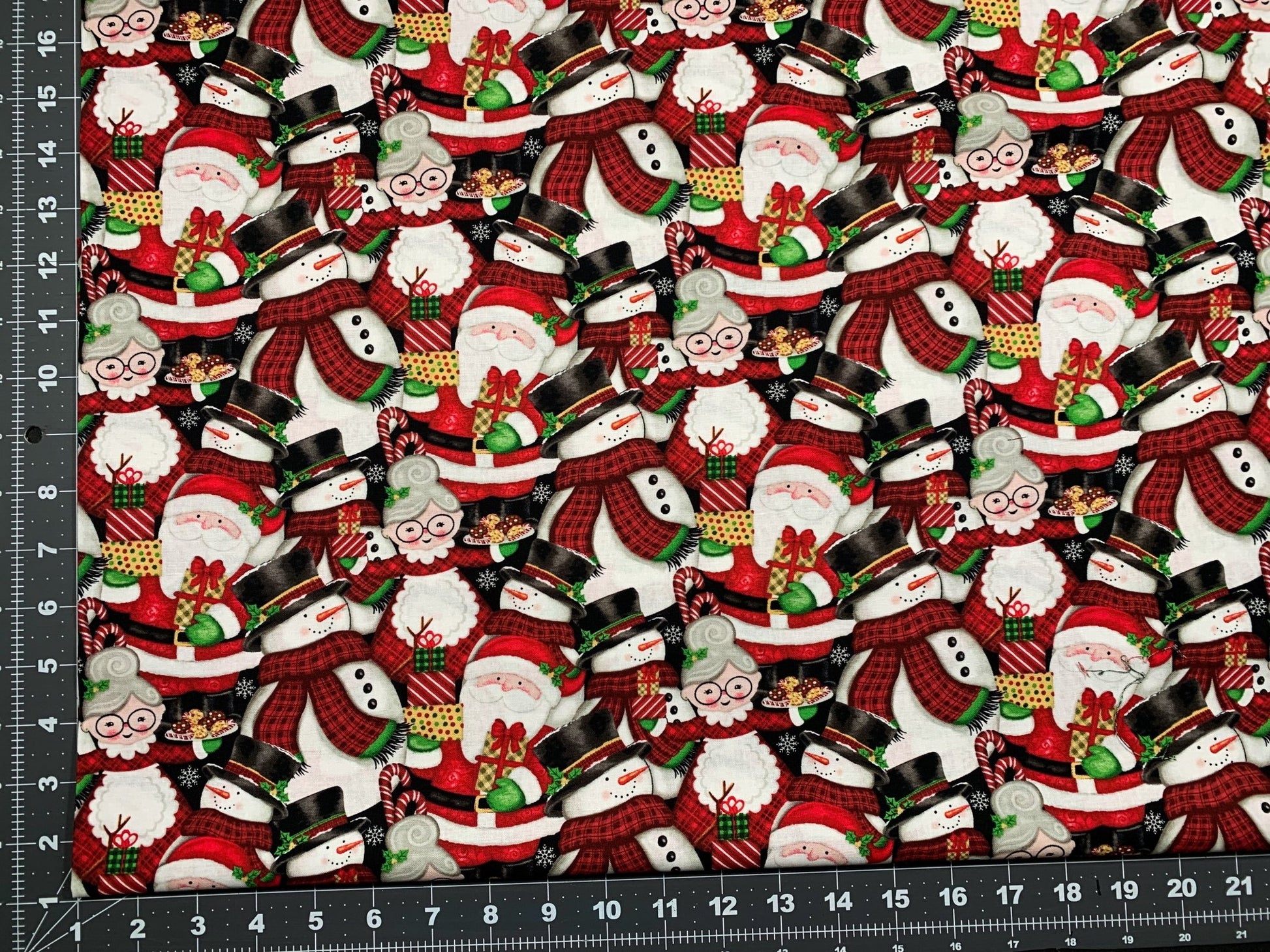 Merry Town Snowman Christmas fabric 6361 - 89 Santa - Mary Jo Fabrics