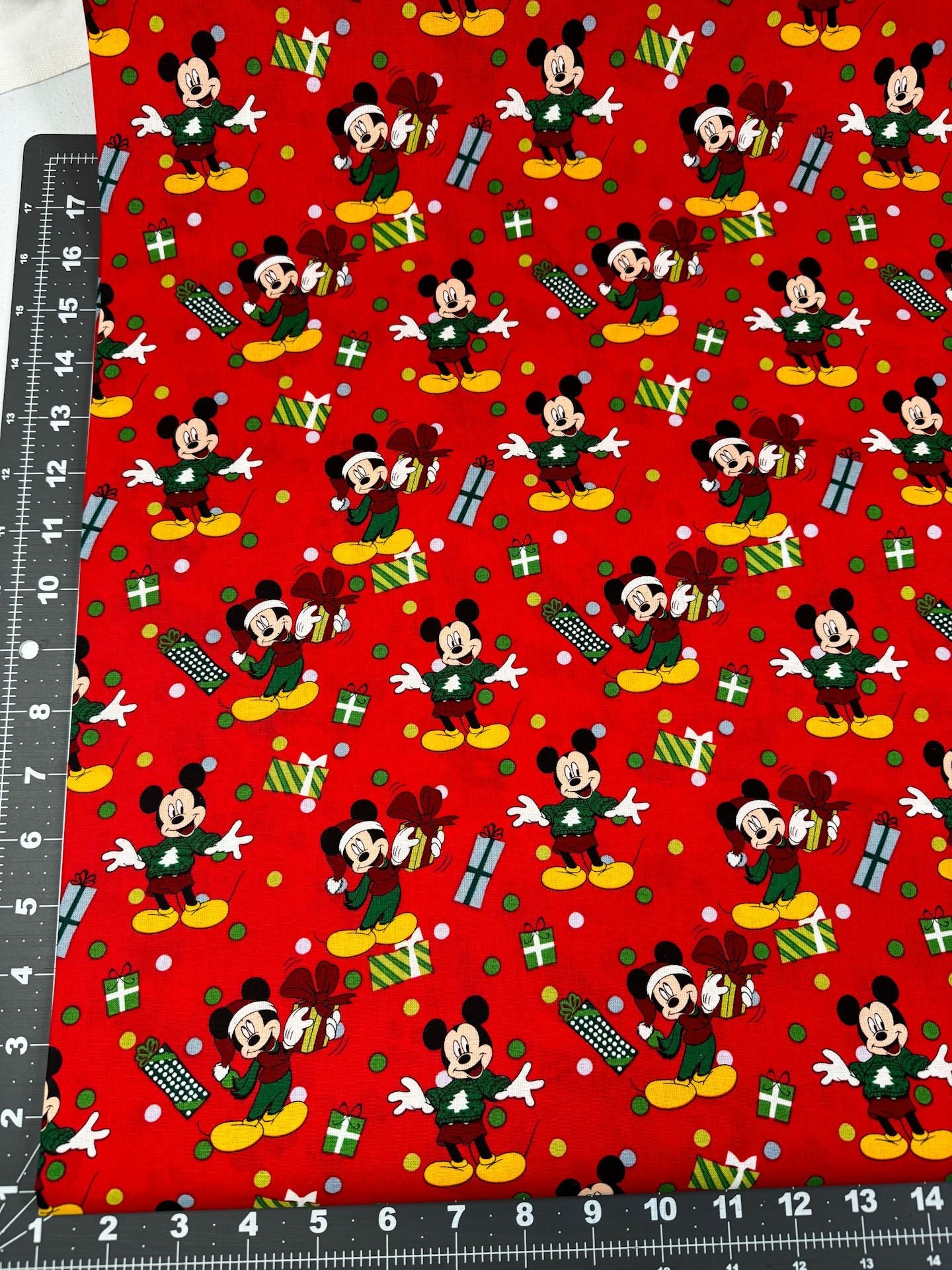 Mickey Mouse Christmas fabric - Mary Jo Fabrics