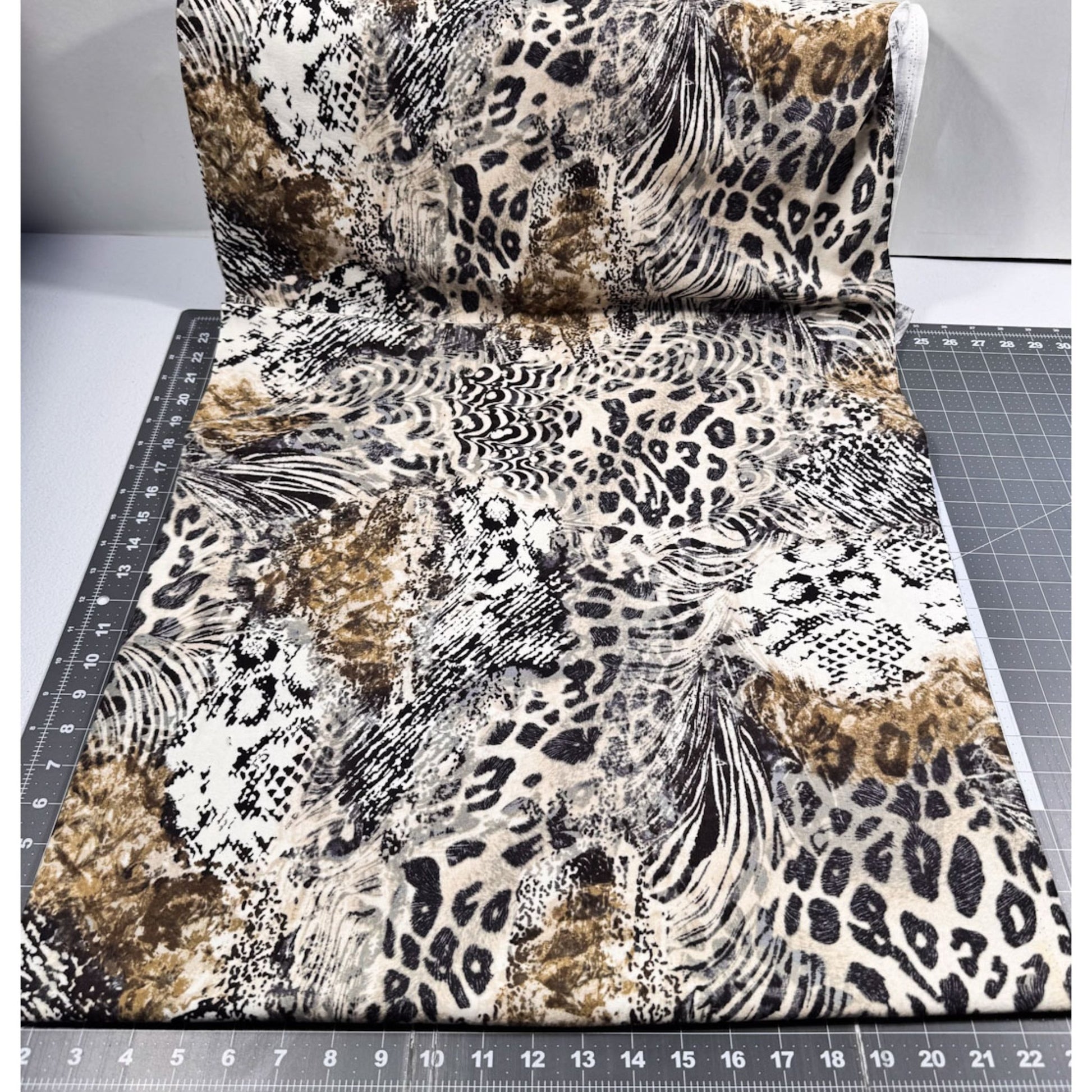 Mix of Animal Skin FLANNEL CF8489 Natural Animal FLANNELS - Mary Jo Fabrics