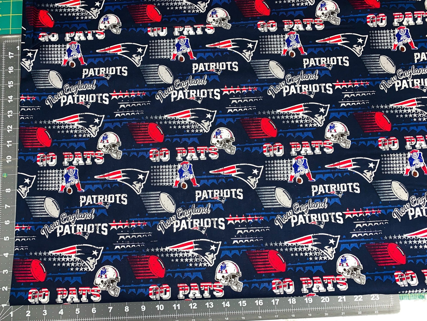 New England Patriots fabric NFL fabric 14447 - D Retro Patriot fabric - Mary Jo Fabrics