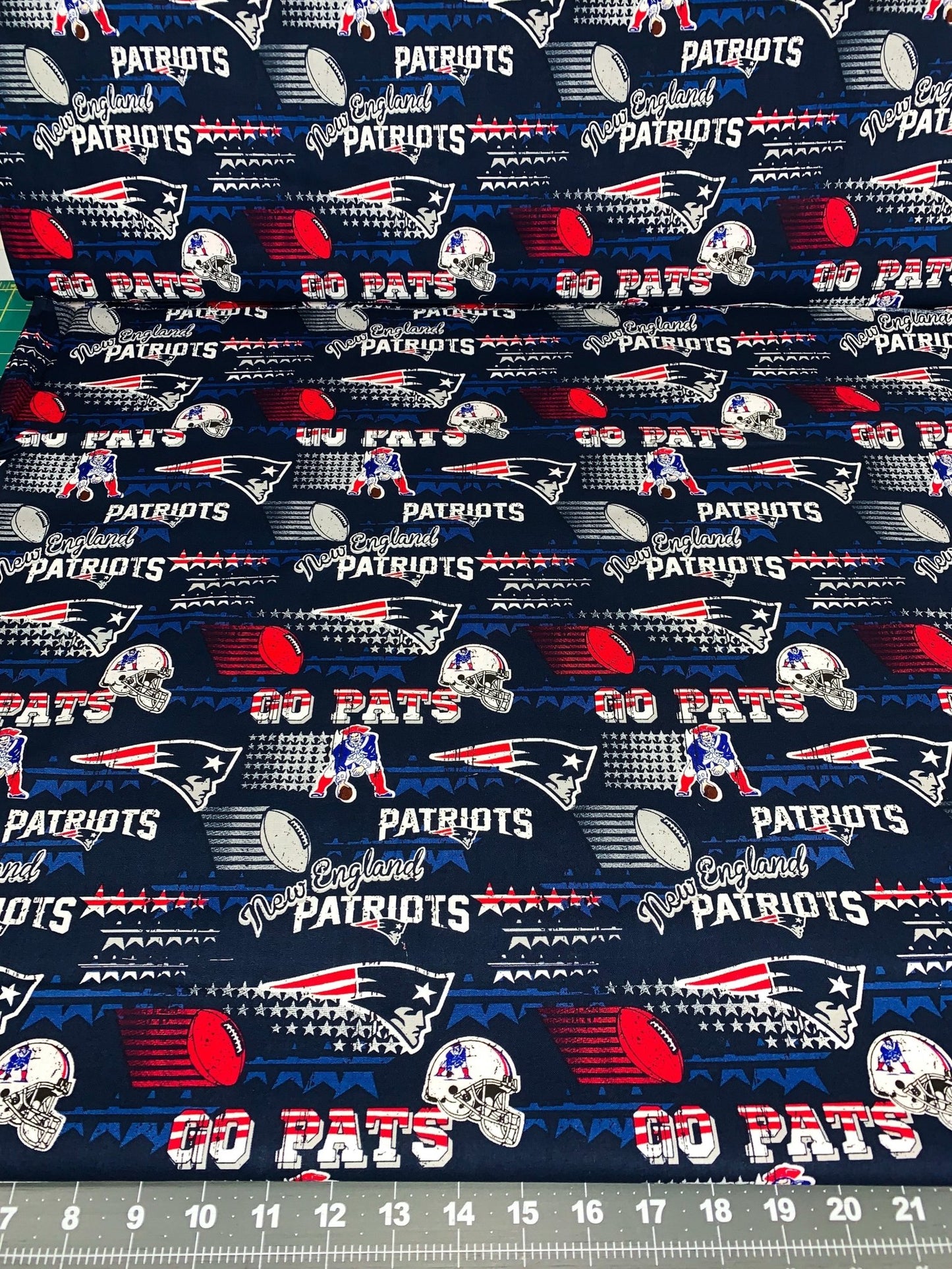 New England Patriots fabric NFL fabric 14447 - D Retro Patriot fabric - Mary Jo Fabrics