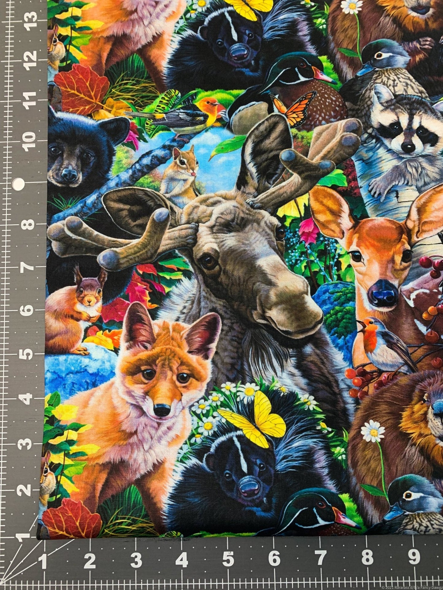 New England Wildlife Animal fabric 4467 forest animals - Mary Jo Fabrics