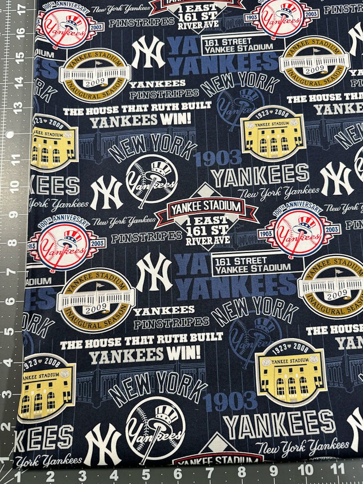 New York Yankees fabric 60252B MLB baseball cotton fabric - Mary Jo Fabrics