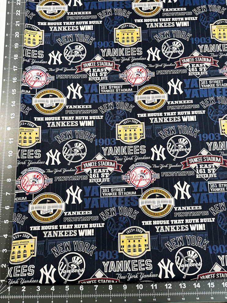 New York Yankees fabric 60252B MLB baseball cotton fabric - Mary Jo Fabrics