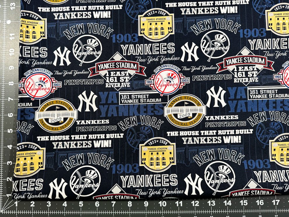 New York Yankees fabric 60252B MLB baseball cotton fabric - Mary Jo Fabrics