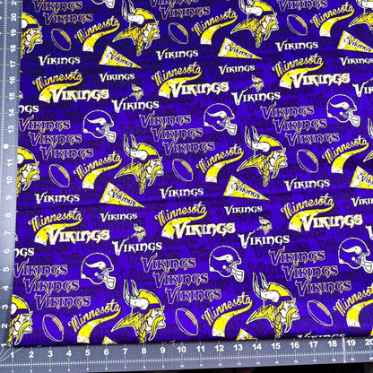 Pennant Minnesota Vikings fabric 14446 NFL Cotton Fabric - Mary Jo Fabrics