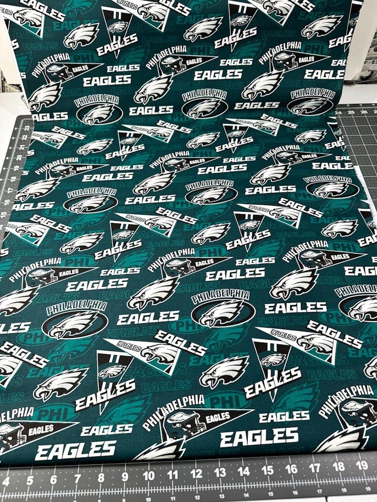 Philadelphia Eagles fabric 70114 - D NFL Fabric Eagle Cotton - Mary Jo Fabrics