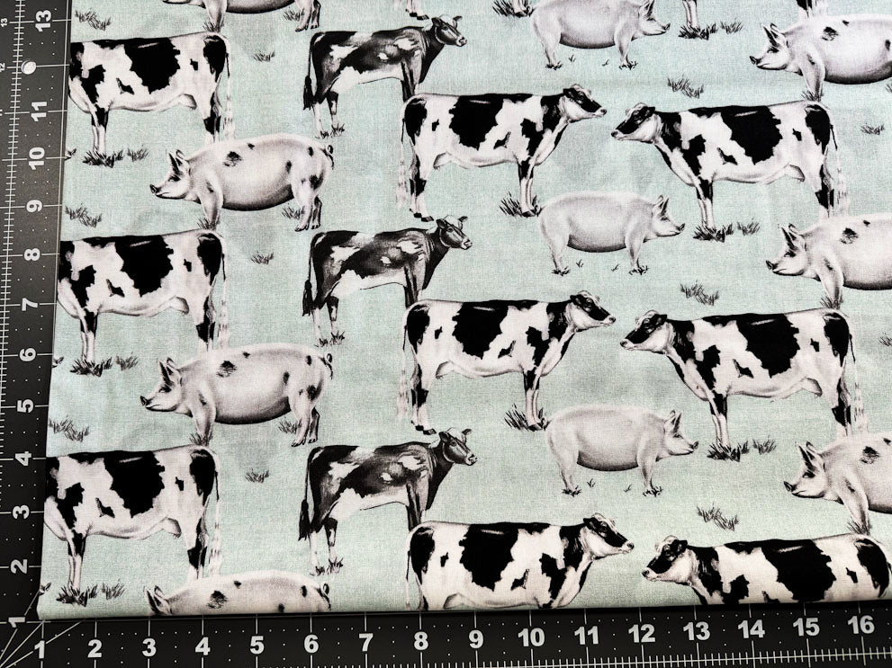 Pigs and Cows cotton fabric 75792 Farm cotton fabric - Mary Jo Fabrics