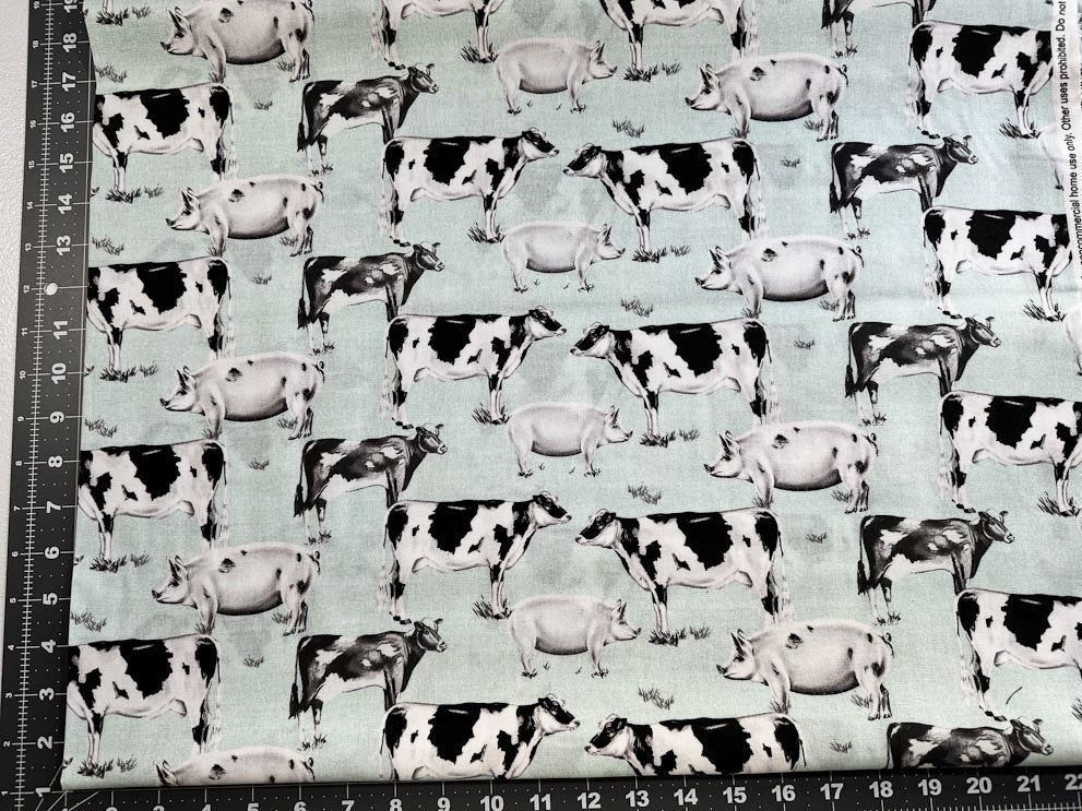 Pigs and Cows cotton fabric 75792 Farm cotton fabric - Mary Jo Fabrics