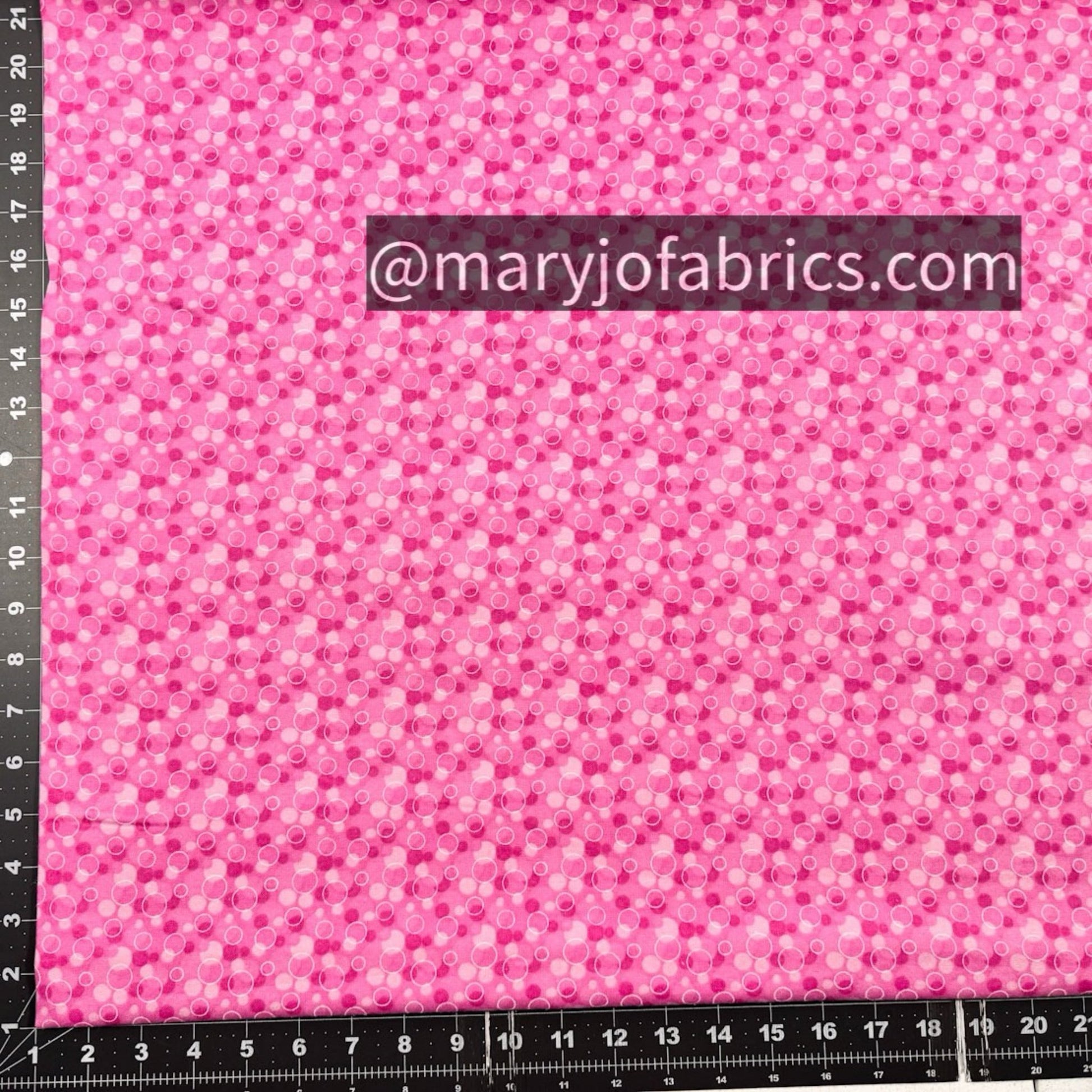Pink Bubbles FLANNEL 0325 - 22 Circle Print Flannel - Mary Jo Fabrics