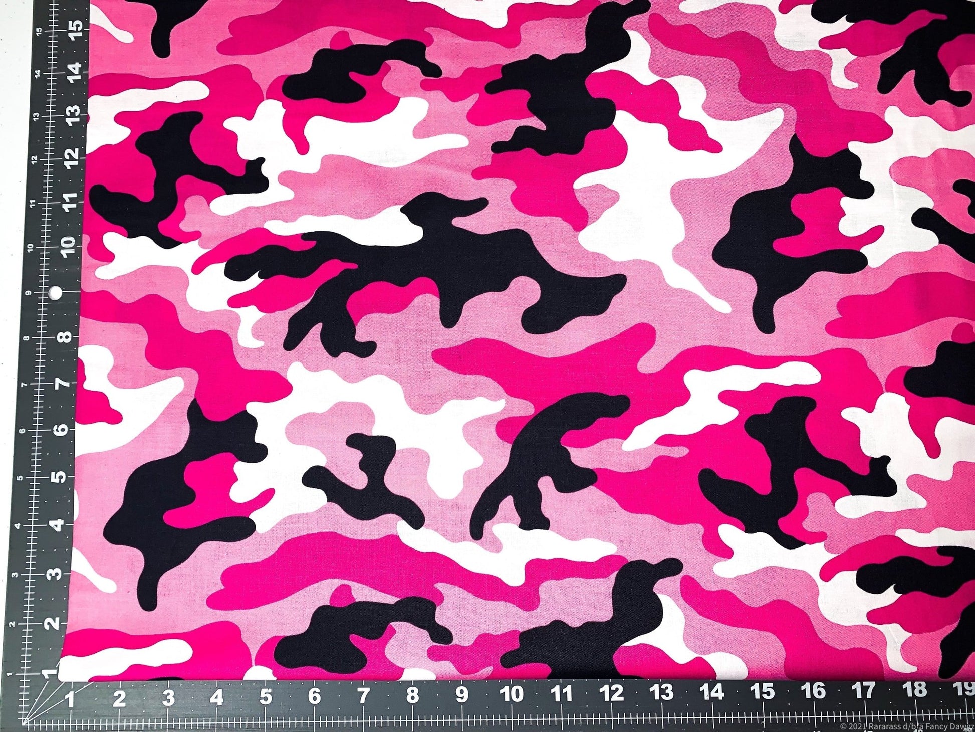 Pink Camo fabric Pink camouflage cotton fabric - Mary Jo Fabrics