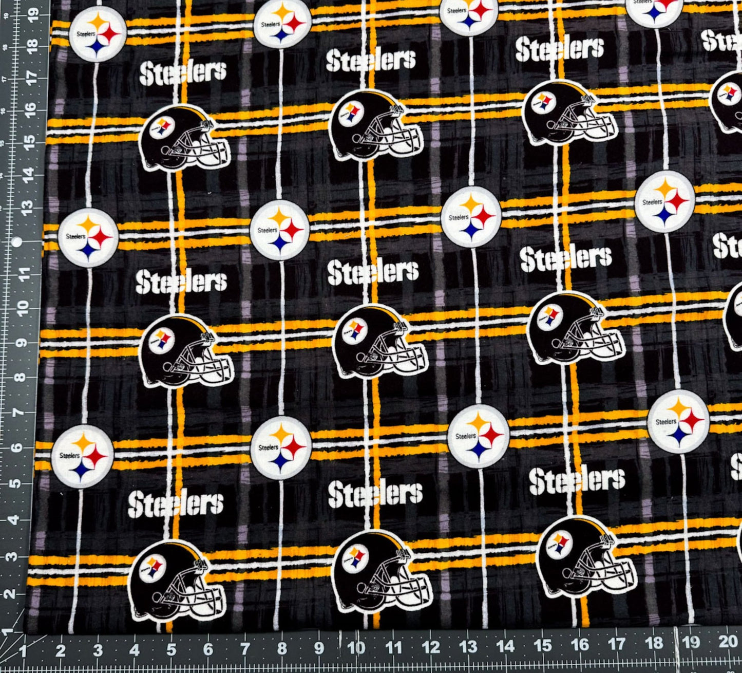 Pittsburgh Steelers FLANNEL Fabric L6431 NFL FLANNEL - Mary Jo Fabrics