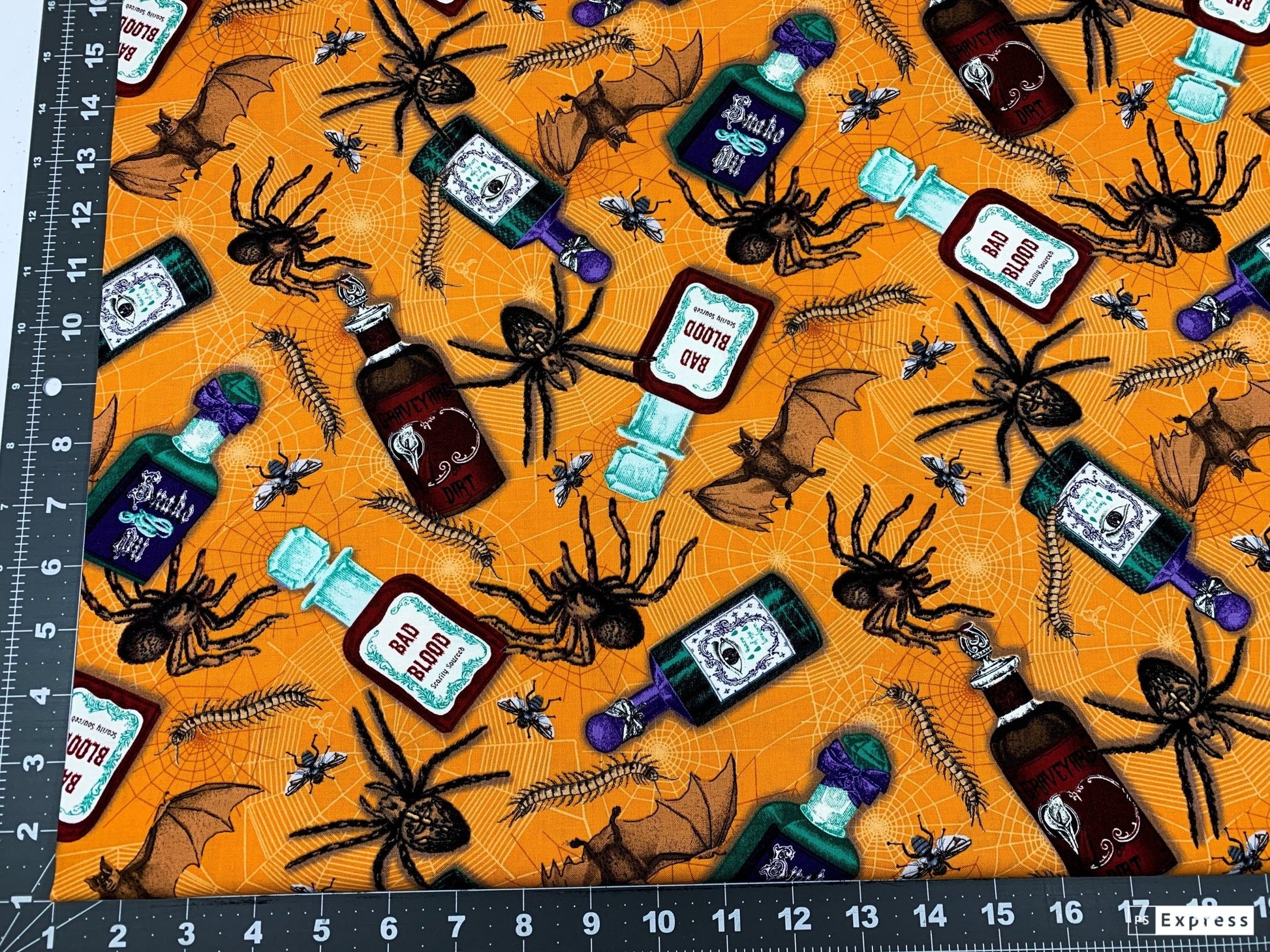 Poison and spider fabric C7813 Halloween fabric - Mary Jo Fabrics