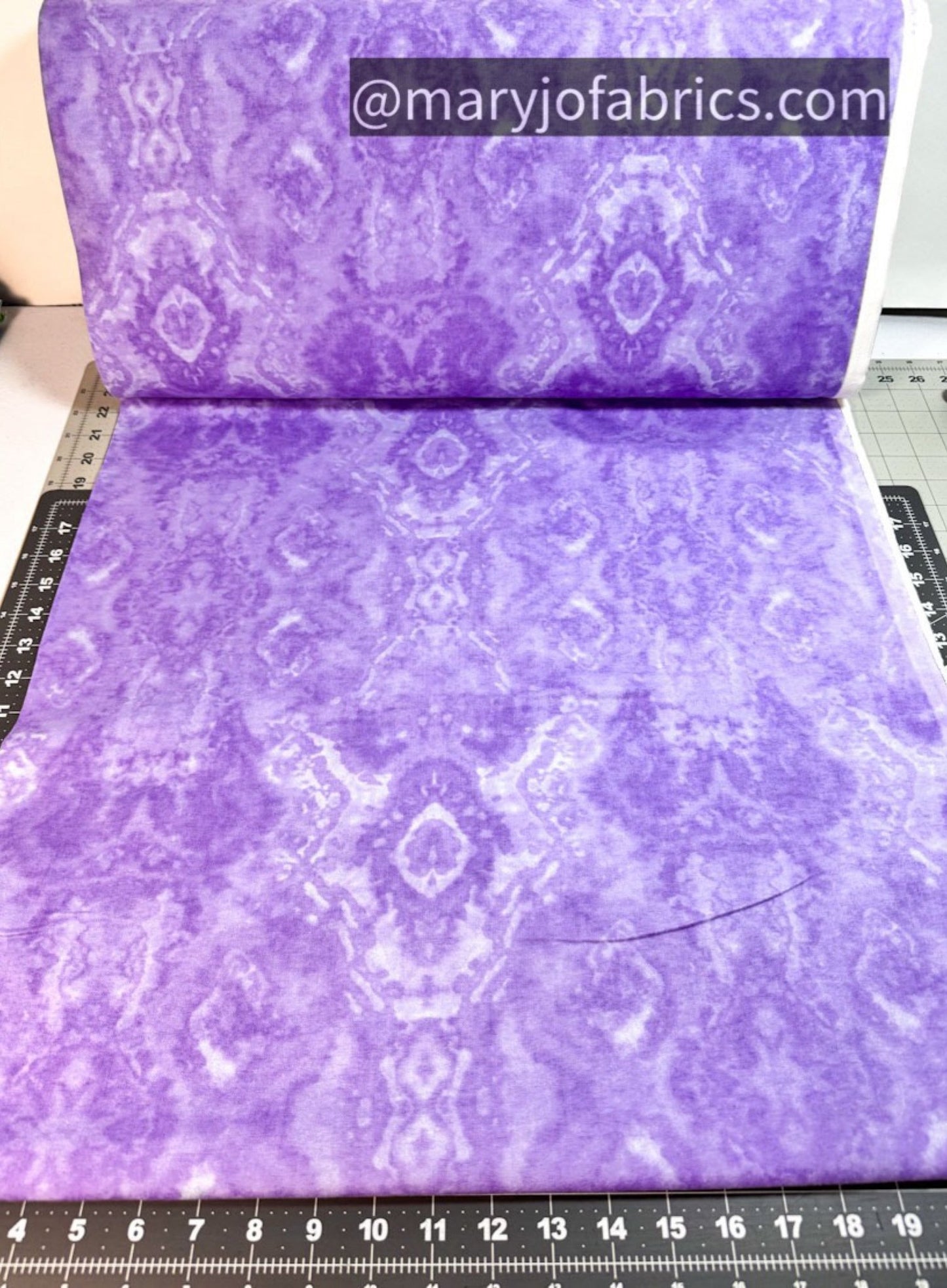Purple Blender FLANNEL fabric 9419-55 Light Purple - Mary Jo Fabrics