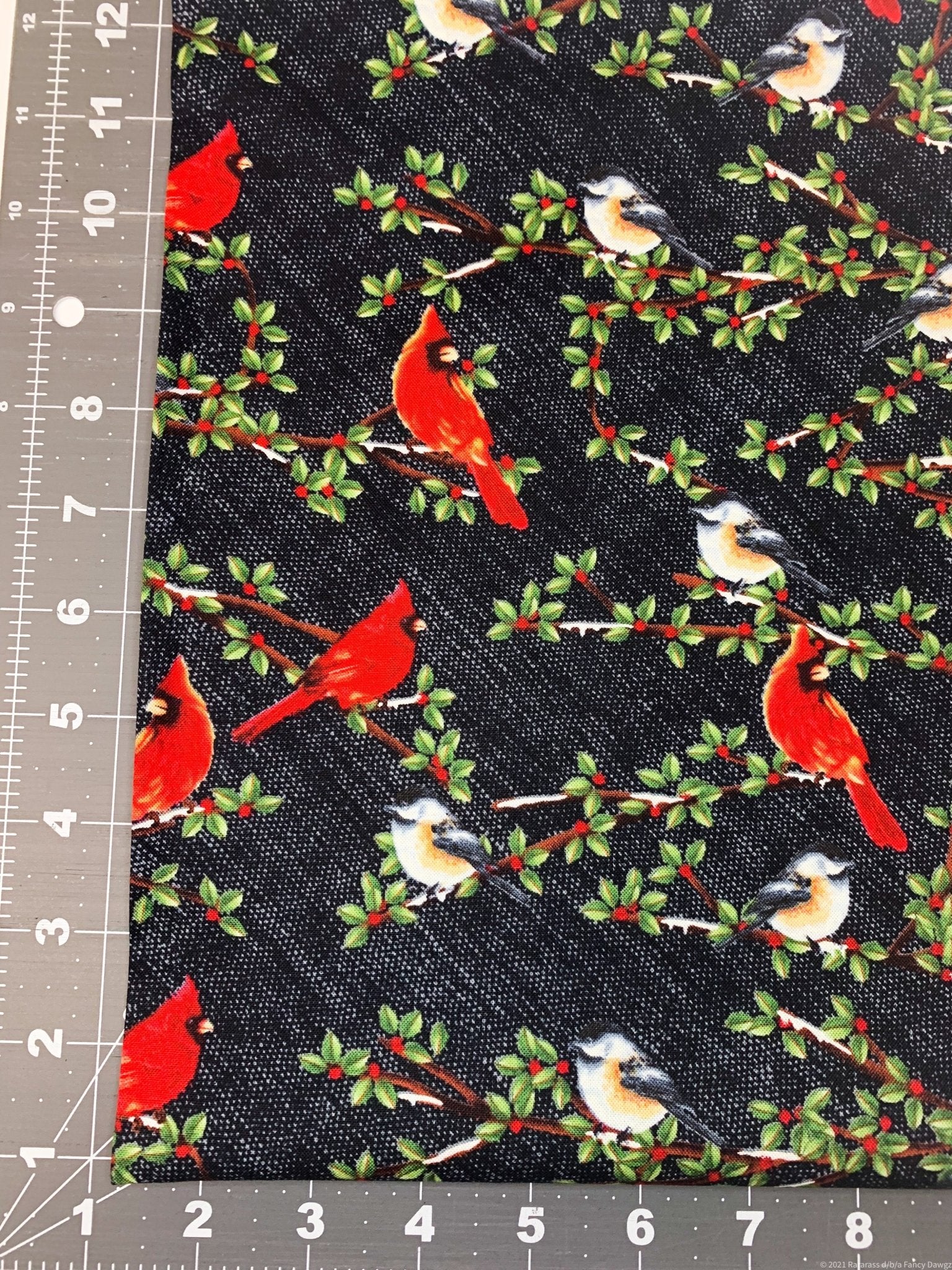 Red Cardinal bird fabric 2712 cardinals fabric - Mary Jo Fabrics