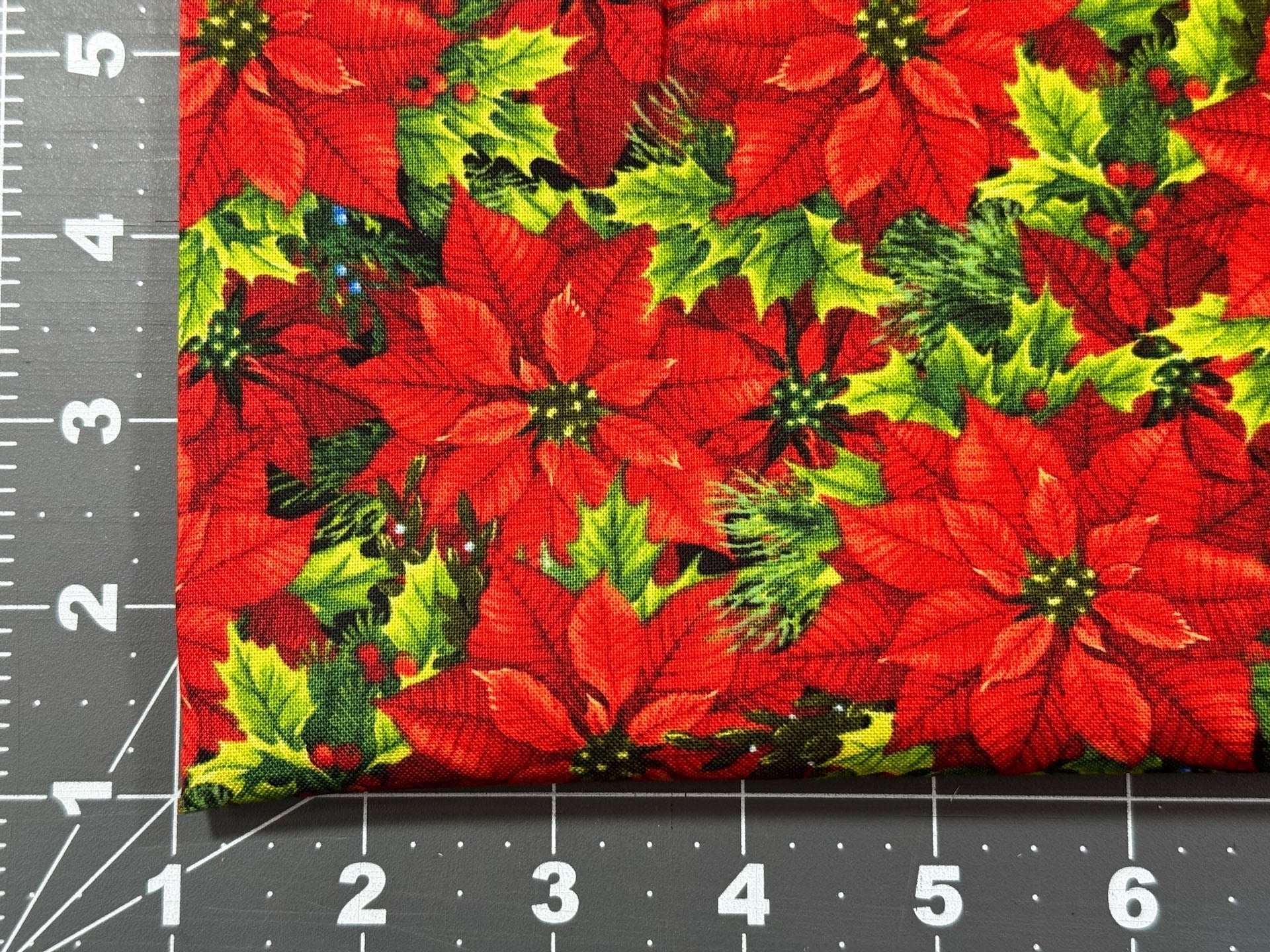 Red Poinsettias 30001 floral Merry Christmas fabric - Mary Jo Fabrics