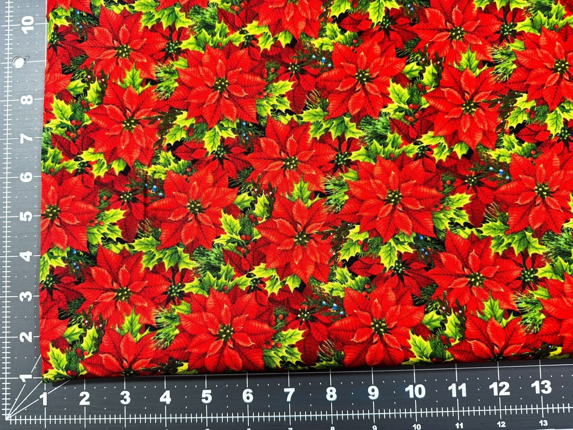 Red Poinsettias 30001 floral Merry Christmas fabric - Mary Jo Fabrics