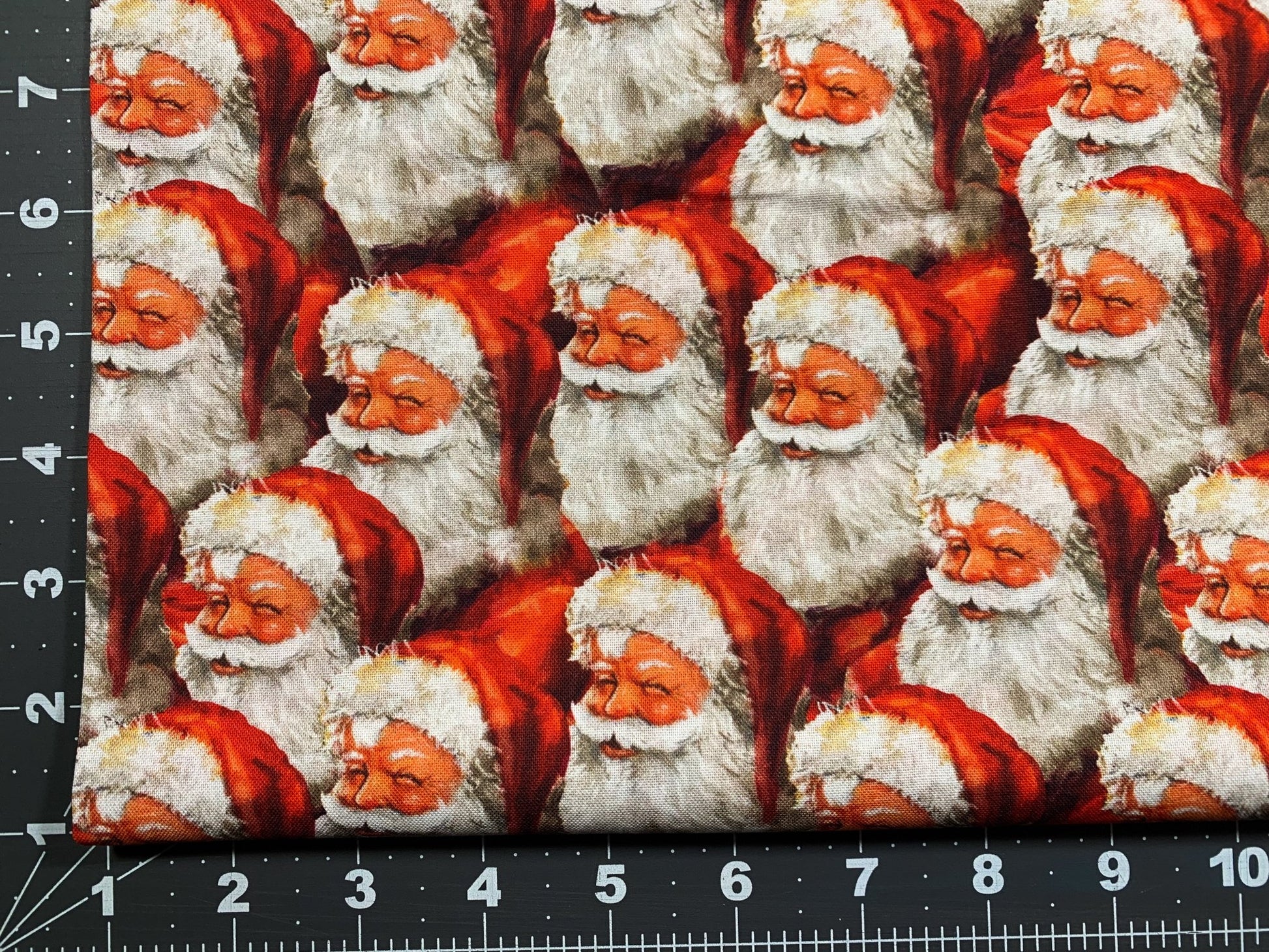 Red Smiling Santa fabric 20873 Christmas fabric - Mary Jo Fabrics