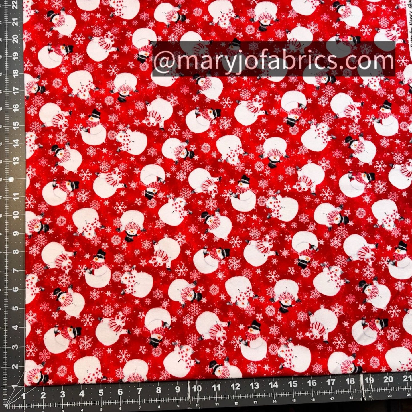 Red Snow Crew Snowman FLANNEL F1290 - 88 Snowflakes - Mary Jo Fabrics