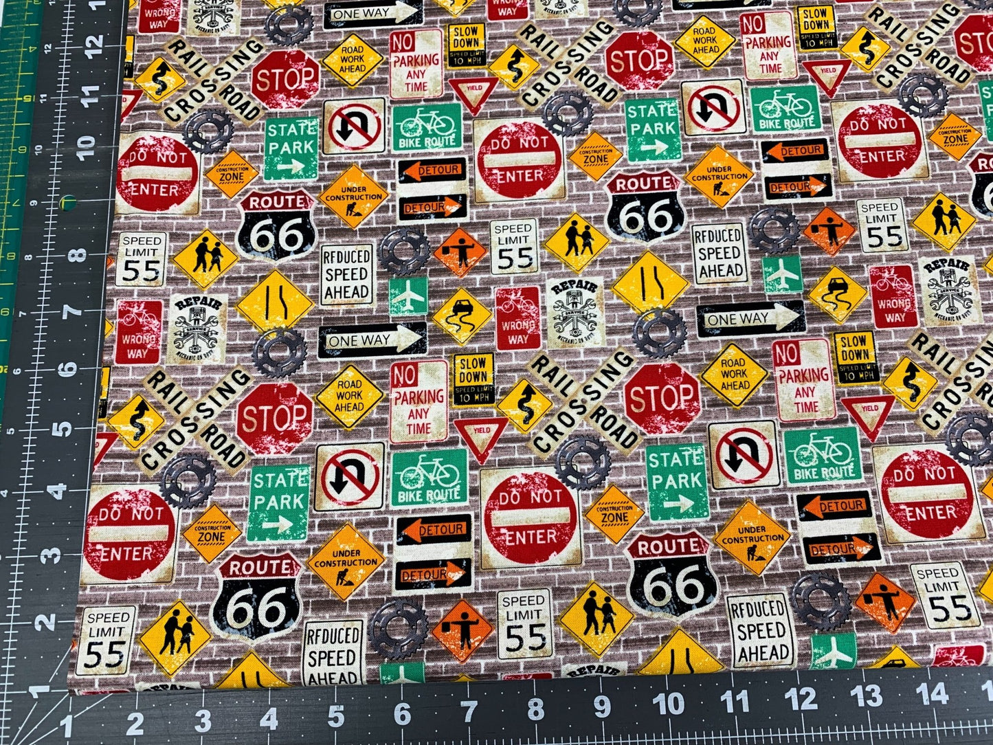 Route 66 Road sign cotton fabric 512 - 30 fabric - Mary Jo Fabrics