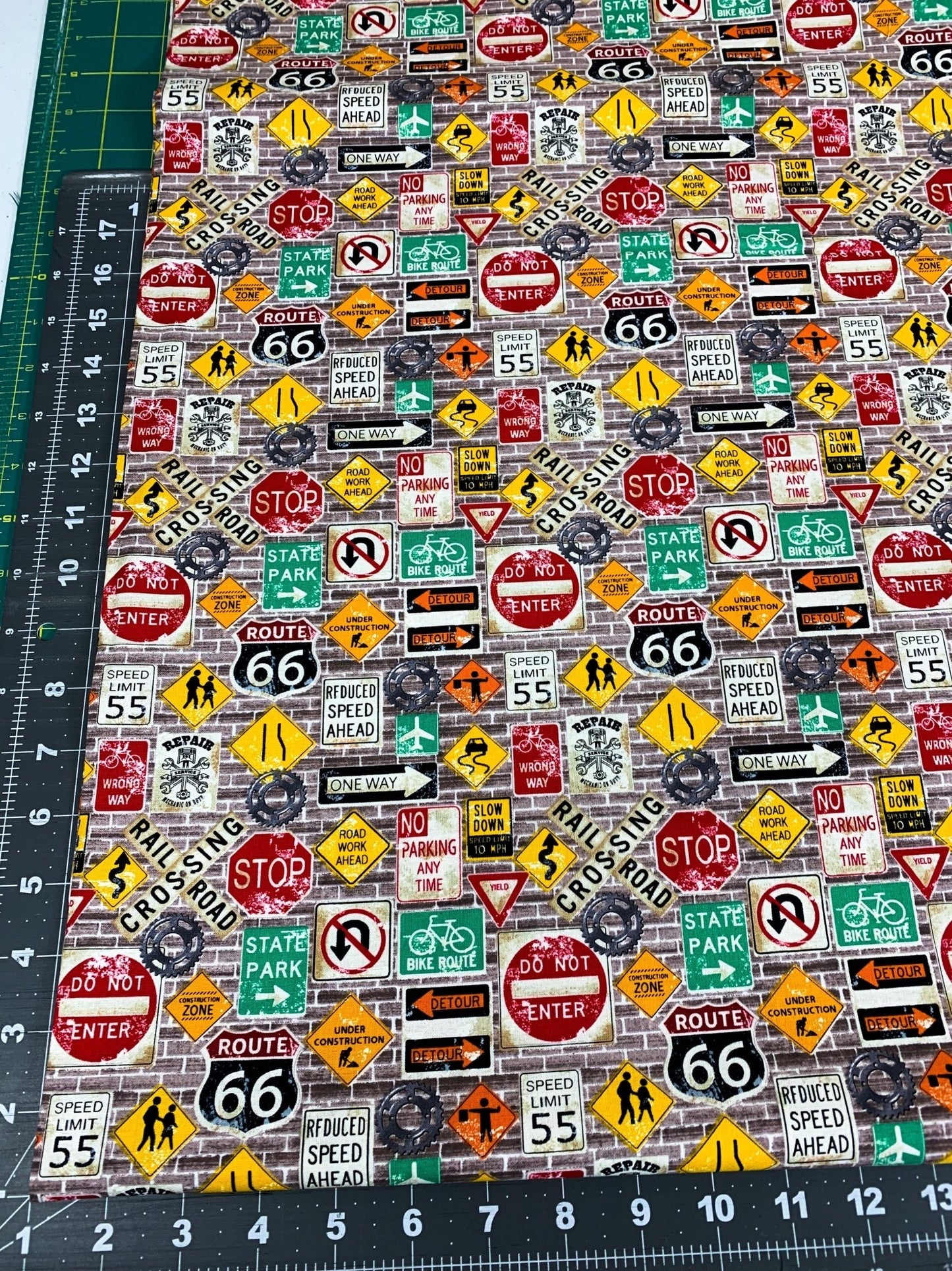 Route 66 Road sign cotton fabric 512 - 30 fabric - Mary Jo Fabrics