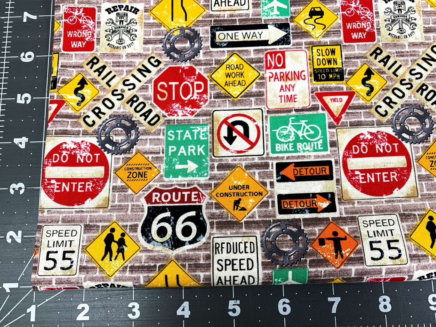 Route 66 Road sign cotton fabric 512 - 30 fabric - Mary Jo Fabrics