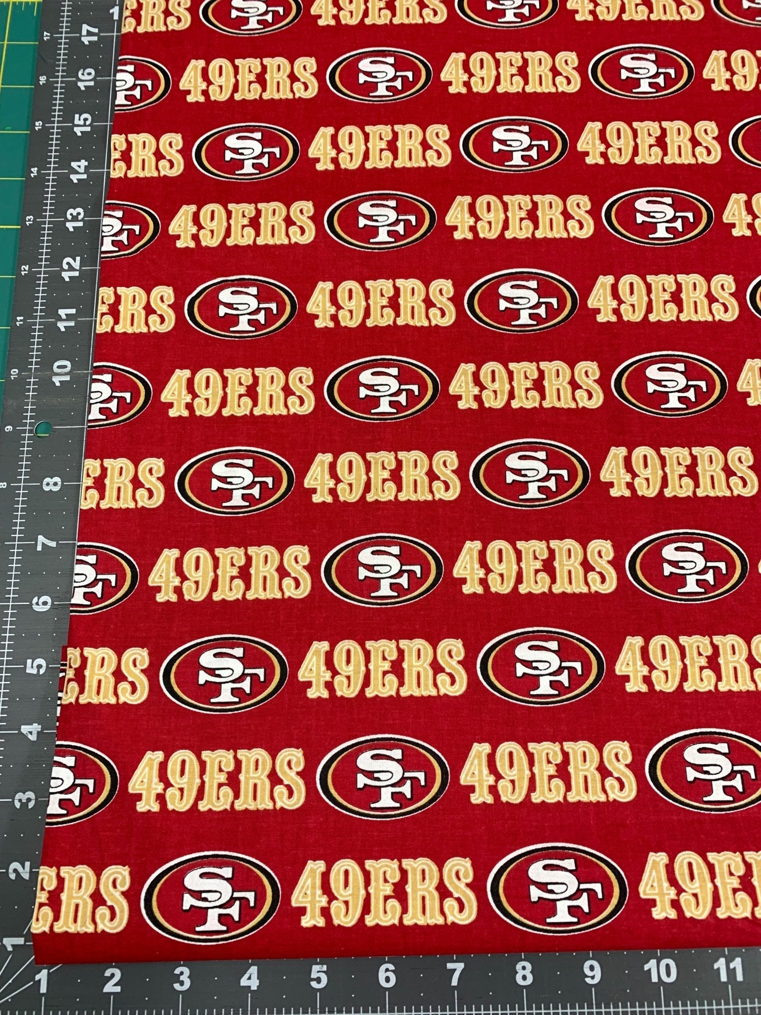 San Francisco 49ers fabric 70404D SF 49er NFL Cotton fabric - Mary Jo Fabrics