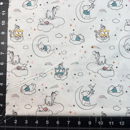 Sleepy Winnie the Pooh fabric 71714 Pooh & Friends - Mary Jo Fabrics